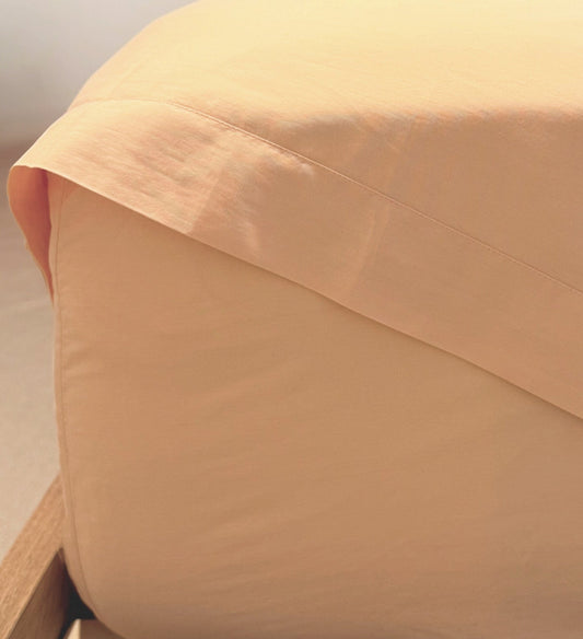 Peach fuzz sheet set