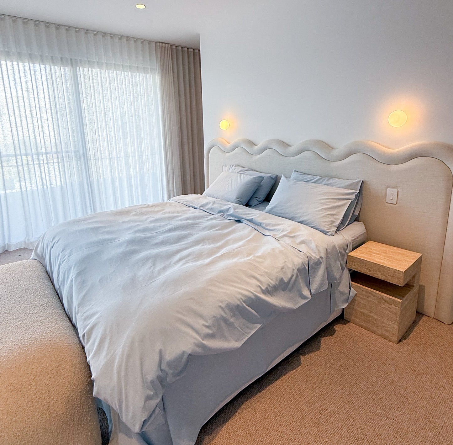 Blue aura bed set