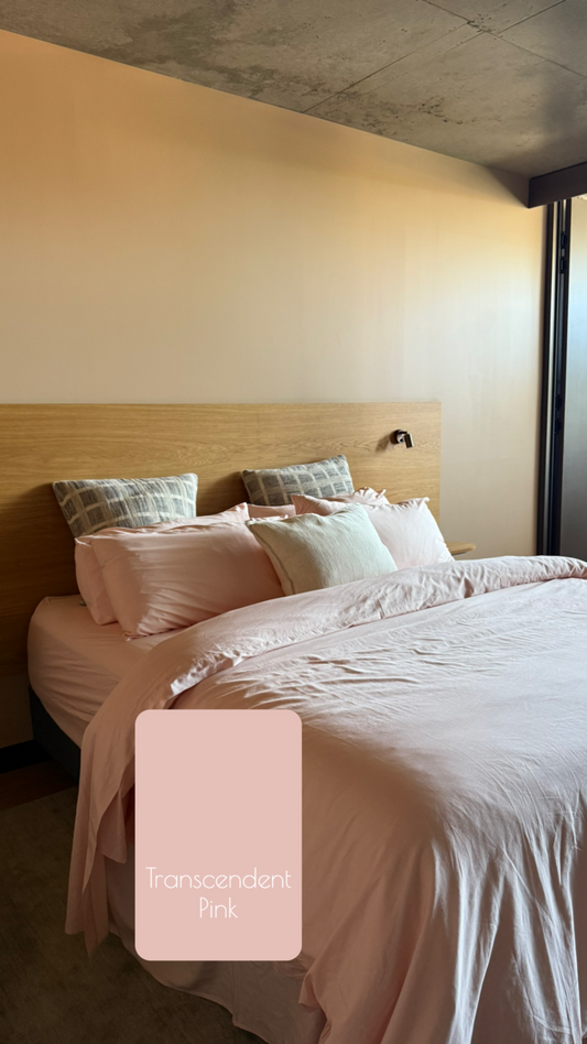 Transcendent pink bed set