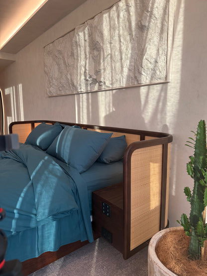 Transformative teal bed set