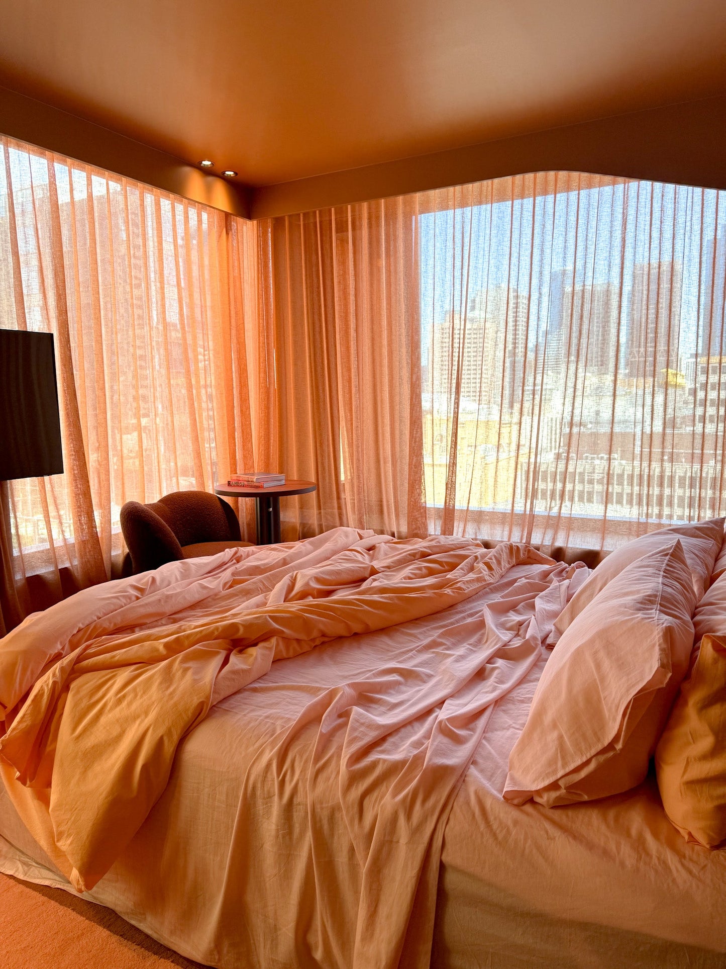 Peach fuzz sheet set