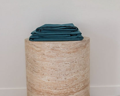 Transformative teal sheet set